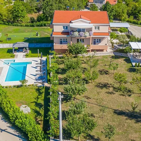 Prunus-luxurious Holiday With A Private Pool