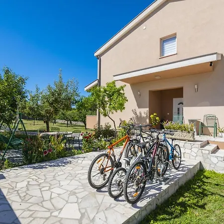 Prunus-luxurious Holiday With A Private Pool *