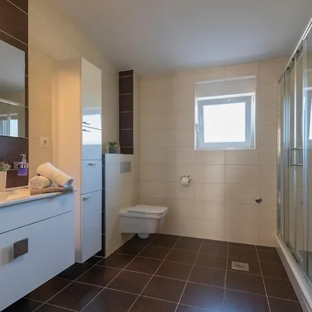 Prunus-luxurious Holiday With A Private Pool * イモツキ